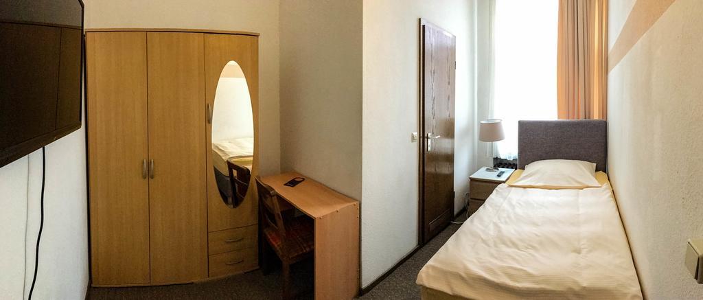 Hotel Haus Wagner Frechen Kültér fotó